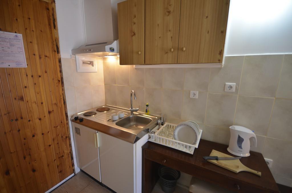 Anna Pension Liapades Exterior foto