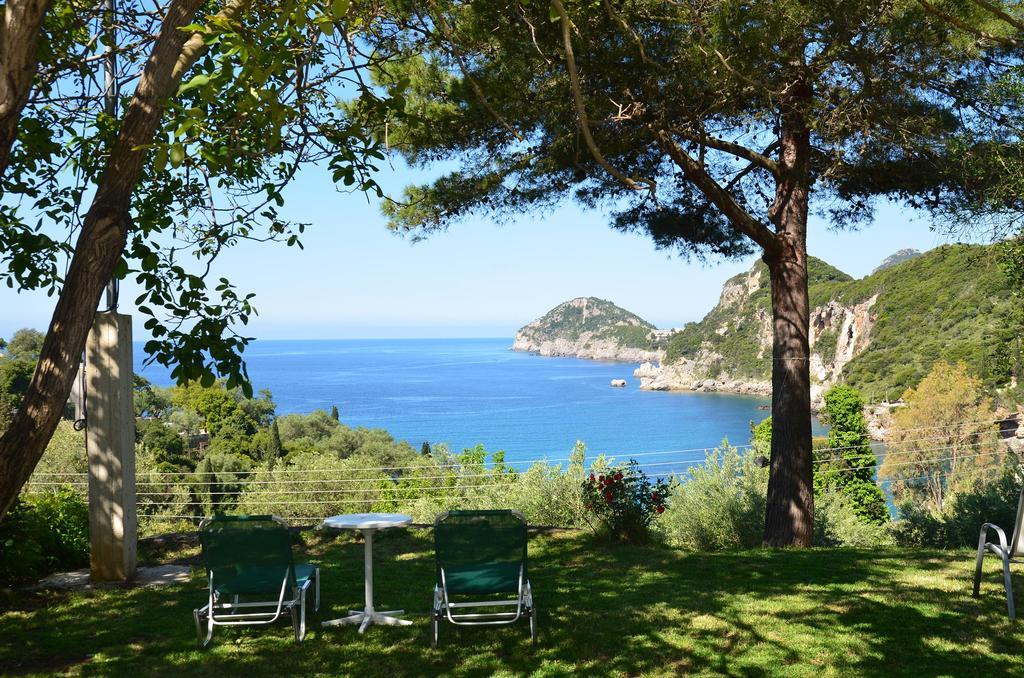 Anna Pension Liapades Exterior foto